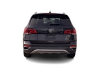 Welcome to Country Hills Volkswagen 2022 Volkswagen Taos Comfortline 4Motion We want your vehicle! W... (image 8)