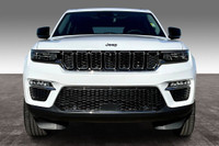 2.0 L 4 Cyl Engine Vehicle Options: Leather Interior, Panoramic Roof, Adaptive Cruise Control, Wirel... (image 2)