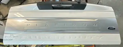 Fits 17-24 Ford Super Duty Platinum - Pearl White!! Please call us 1-800-808-4349 or visit our websi...