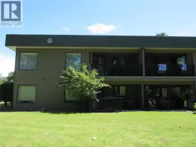 Fully furnished, updated condo with lake views! A two bedroom, 2 bathroom unit that can be separated...