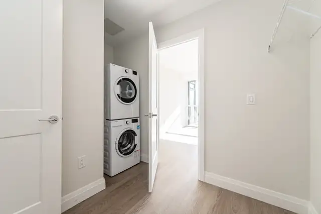 Newer 1 Bedroom Suites Available - Special Promo!! in Long Term Rentals in Kitchener / Waterloo - Image 13