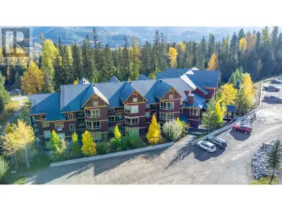 Your Summer Getaway Awaits at Juniper Lodge! Step into the comfort & luxury this summer season with...