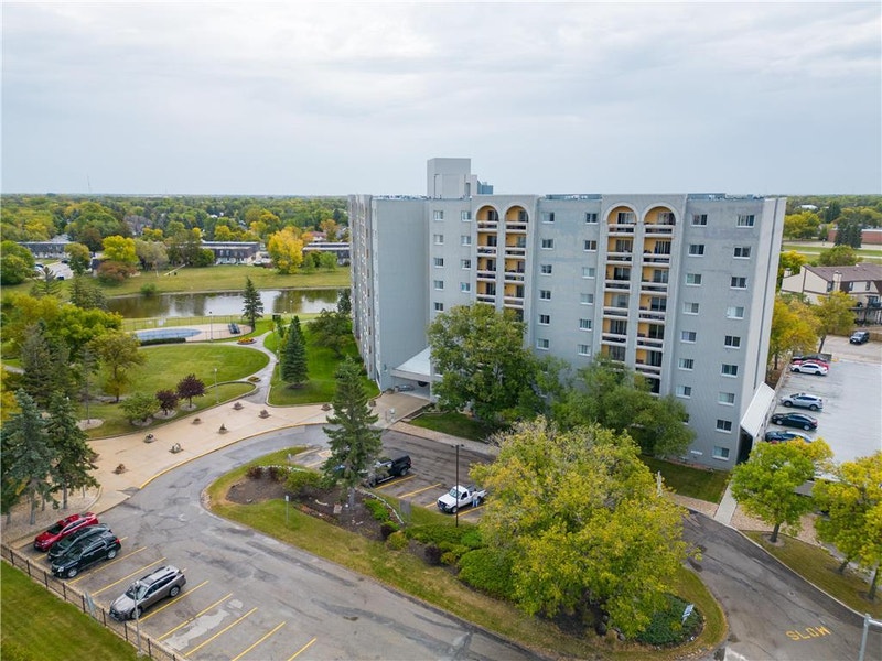 714 3030 Pembina Highway Winnipeg, Manitoba Condos for Sale