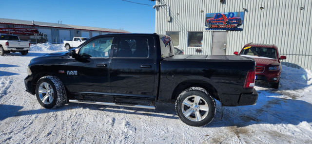 2014 RAM 1500 SPORT,4X4,SUNROOF,LEATHER,NAV,LOADED in Cars & Trucks in Winnipeg - Image 4