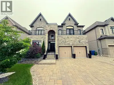Welcome to 91 MCCANN ST, GUELPH, a delightful single-family residence that’s practically winking at...