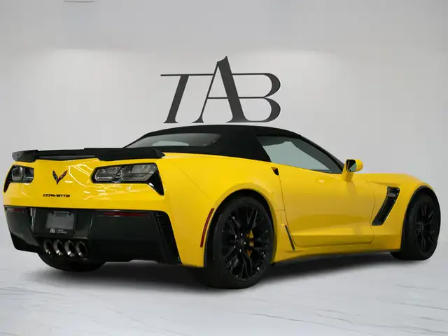 2016 Chevrolet Corvette Z06 | 3LZ | MANUAL | CONVERTIBLE | BOSE in Cars & Trucks in Mississauga / Peel Region - Image 5