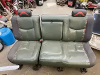 Middle bench seats 99-07.5 Chevy/gmc