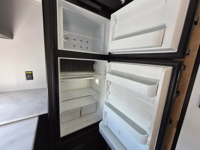 2022 Keystone Springdale Mini 1740RK in Travel Trailers & Campers in Ottawa - Image 28