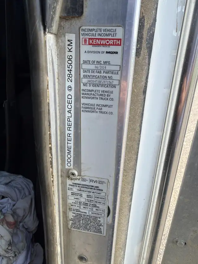 2015 KENWORTH T800 in Heavy Trucks in Saskatoon - Image 33
