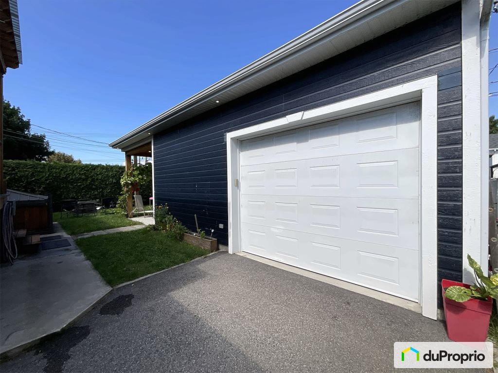 $575,000 - Bungalow for sale in Salaberry-De-Valleyfield — photo 3