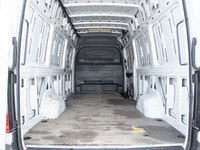 . Engine: 6 Cylinder Engine (image 6)