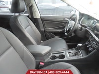 The 2021 Volkswagen Jetta Highline Auto combines sophisticated design, advanced technology, and effi... (image 8)