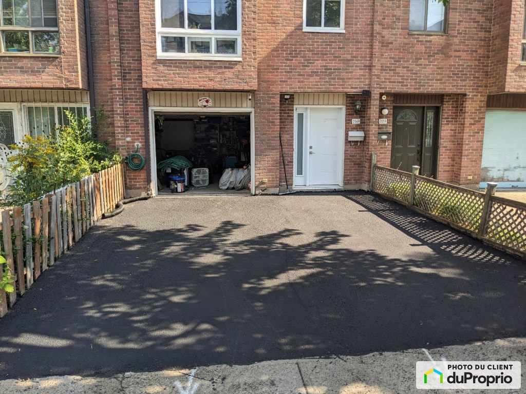 $869,000 - Townhouse for sale in Ville-Marie (downtown, old Mtl) — photo 2
