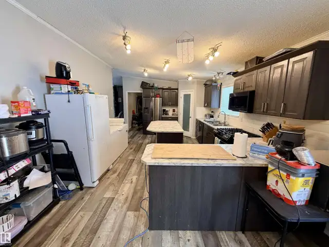 54002 RR 105 Rural Two Hills County, Alberta in Houses for Sale in Strathcona County - Image 13