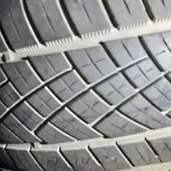 Noooooo email .,.,.please Call 416 400 1087 IF U SEE THE AD TIRES STILL FOR SALE ,2 x 245/35/19 CONT...