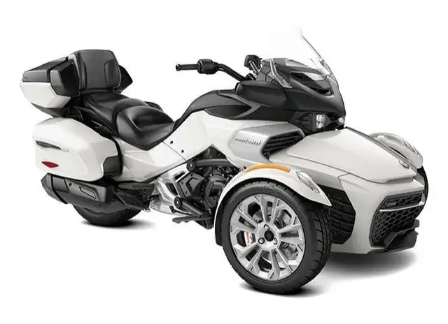 2026 CAN-AM Spyder F3 Limited (SE6) in Sport Touring in Lanaudière - Image 2