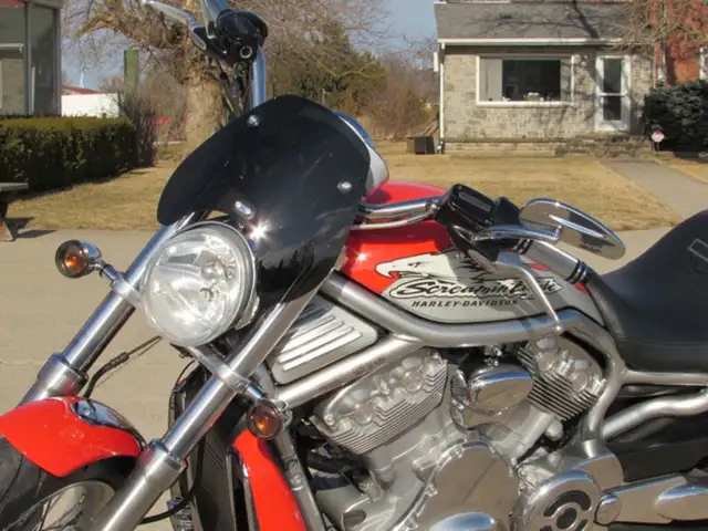 2007 Harley-Davidson VRSCX Screamin' Eagle V-Rod in Street, Cruisers & Choppers in Leamington - Image 25
