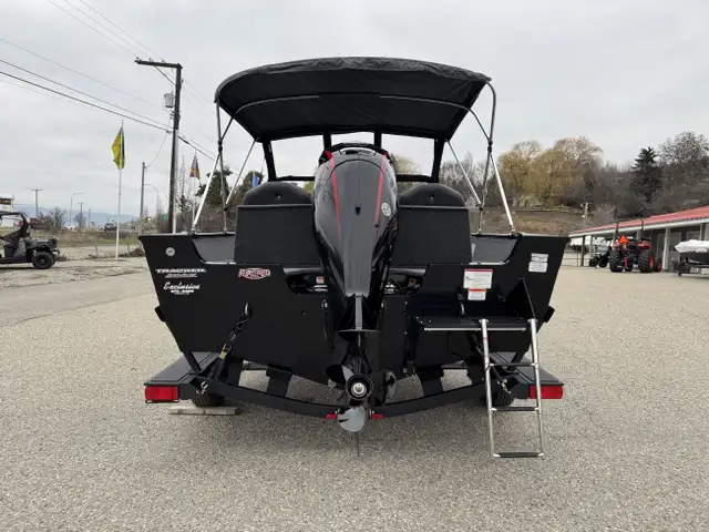 2026 TRACKER ProGuide V175CB Fishing Boat in Powerboats & Motorboats in Vernon - Image 11