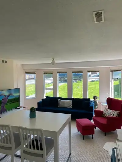 Unfurnished 2 Bedroom First Floor Suite - $2700
