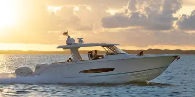 Engine Type: V12 Engine Horsepower: 600 bhp; 447.7 kW Displacement: 461 cu. in. (7600 cc) Cylinders:...