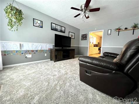 132 2nd AVENUE SE in Houses for Sale in Swift Current - Image 4