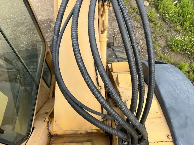 1999 Sumitomo SH135 U Excavator LOW Hours #7470 DP in Heavy Equipment in Edmonton - Image 53