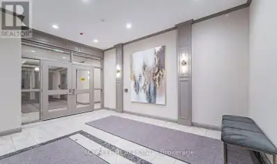 Discover This Spacious 1-Bedroom, 1-Bathroom Unit In Hamptons Green! Offering A Bright, Open-Concept...