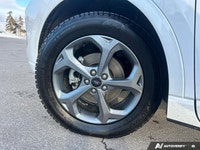The advertised vehicle price is based on a promotional finance offer. Customers who purchase the veh... (image 8)