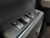Engine: Duramax 6.6L Turbo-Diesel V8 B20-Diesel compatible L/100Km City: 0.0 L/100Km Hwy: 0.0 Safety... (image 8)