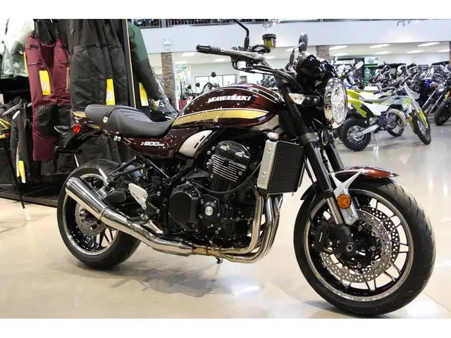 2025 Kawasaki Z900RS in Street, Cruisers & Choppers in Guelph - Image 7