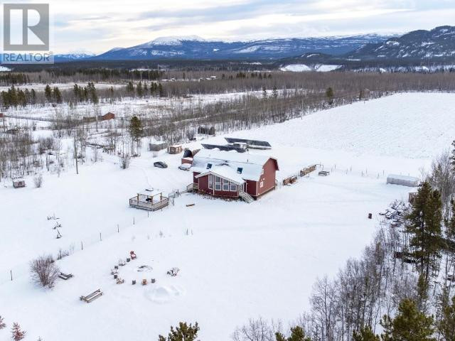 945 TAKHINI RIVER ROAD Whitehorse North, Yukon in Houses for Sale in Whitehorse - Image 4
