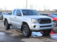 This 2008 Toyota Tacoma AWD is a reliable and durable midsize truck with no accidents and two keys i... (image 6)