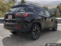 Welcome to Moncton Chrysler Jeep Dodge. This Jeep Compass boasts a Regular Unleaded I-4 2.4 L/144 en... (image 5)