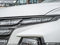 AMVIC LICENSED DEALER. PRICE EXPIRES May 21,2025 Engine: 2.5L 4cyl. L/100Km City: 9.7 L/100Km Hwy: 7... (image 6)