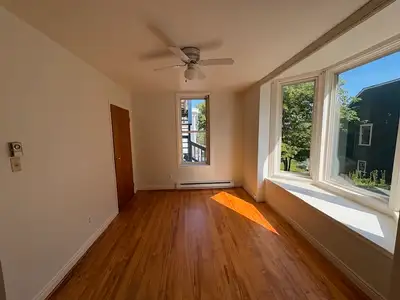 Bright & Spacious 2-Bedroom Apartment on Douglas Ave Prime Location! This well-maintained 2-bedroom,...