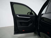 This 2024 Porsche Cayenne is a local Ontario vehicle with a clean Carfax report offering a refined b... (image 8)