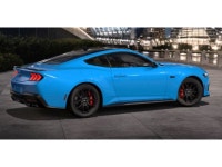 Leather Seats, 401A Equipment Group! This seventh-generation Ford Mustang represents the future of u... (image 2)