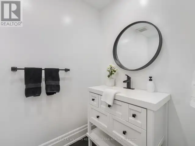 17 SLEEPY HOLLOW LANE Whitchurch-Stouffville, Ontario in Houses for Sale in Markham / York Region - Image 20
