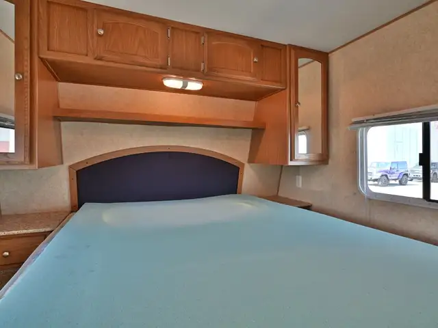 2010 Lite 28GGS in Travel Trailers & Campers in St. Albert - Image 20