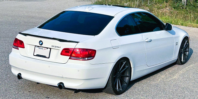 2010 BMWi xDrive Coupe (all-wheel drive) in Classic Cars in Calgary - Image 2