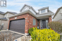 52 GREY OAK DR Guelph, Ontario