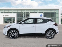 * 8-inch touchscreen display * Apple CarPlay & Android Auto integration * Bluetooth * Steering Wheel... (image 1)