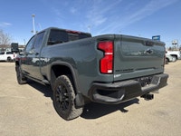 AMVIC Licensed Dealer Bold, powerful, and loaded with premium features, this 2026 Chevrolet Silverad... (image 5)