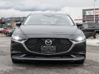 No Accidents - Keyless Ignition - Blindspot Monitoring - Backup Camera - Heated Front Seats The 2019... (image 2)