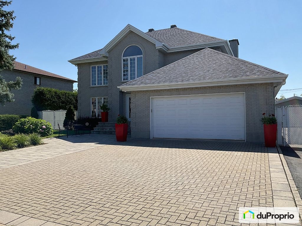 $1,975,000 - Bungalow for sale in Chomedey — photo 2