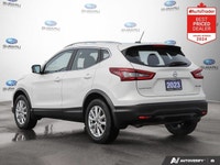 Recent Arrival! New Price! Pearl White 2023 Nissan Qashqai SV AWD CVT with Xtronic 2.0L DOHC APPLE C... (image 2)