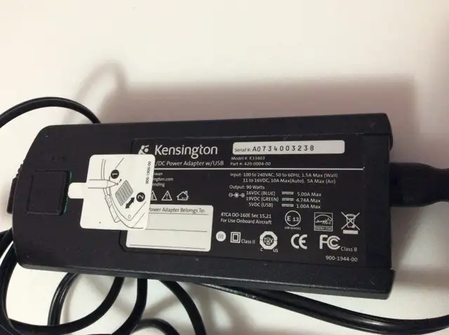 Kensington 90W Universal AC/DC Power Adapter with USB (Main Uni in Cables & Connectors in Mississauga / Peel Region - Image 3