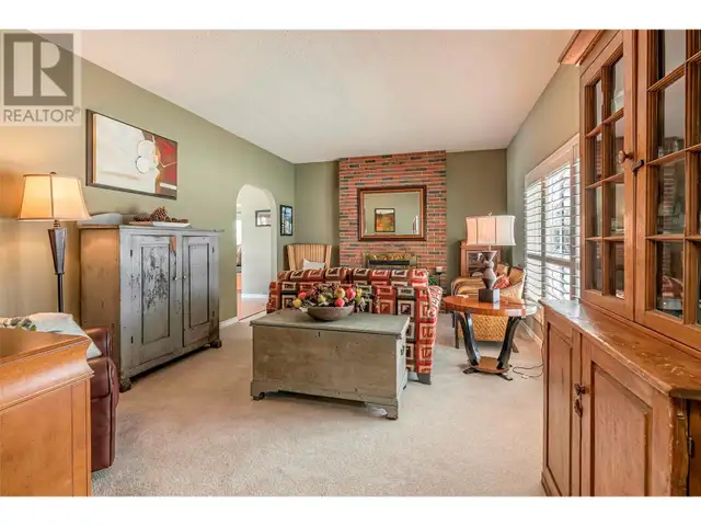 186 Stepping Stones Crescent Spallumcheen, British Columbia in Houses for Sale in Vernon - Image 13