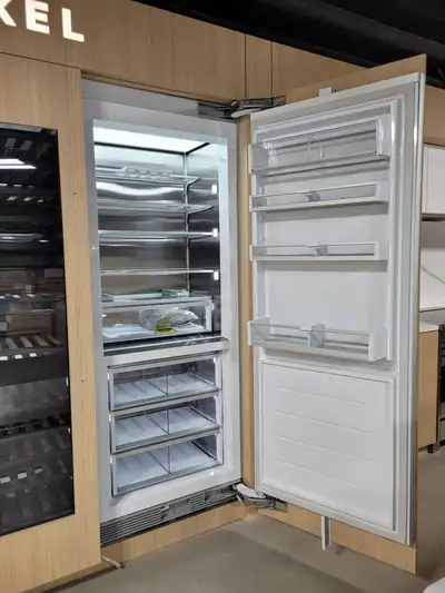 Fisher & Paykel 30-inch, 16.3 cu.ft. Built-in All Refrigerator, View more