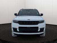 This 2025 JEEP GRAND CHEROKEE L SUMMIT 4X4 has the following options Palermo Leather Seats, Remote S... (image 6)